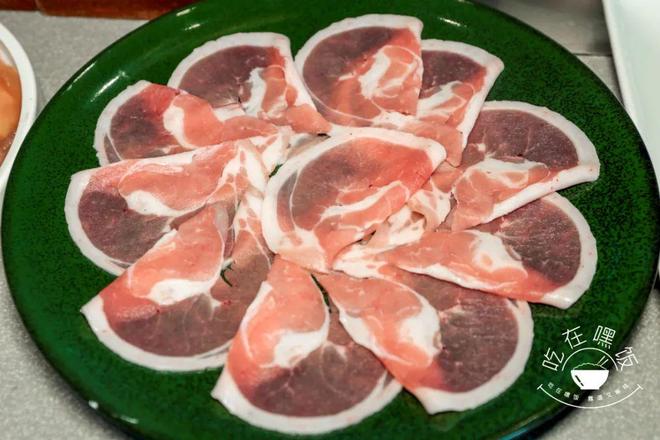 端局」!40年老品牌菜品环境双升级!pg电子模拟器免费版误入川味火锅「高(图6) 端局」!40年老品牌菜品环境双升级!pg电子模拟器免费版误入川味火锅「高(图6)